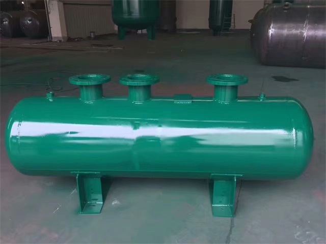 洞口洞口洞口蒸汽分气缸
